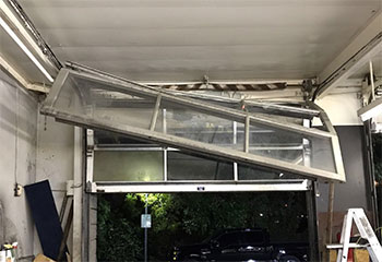 Garage Door Off Track | Garage Door Repair New Haven, CT